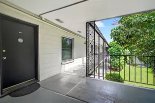 [Address not provided], Tampa, FL 33609 - Photo 3