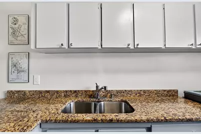 [Address not provided], Tampa, FL 33609 - Photo 11