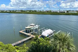 19701 Gulf Blvd, Indian Shores, FL 33785 - Photo 23