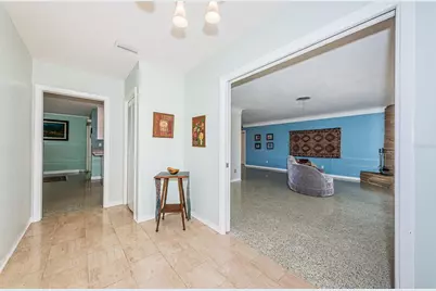 152 58th Avenue S, Saint Petersburg, FL 33705 - Photo 15