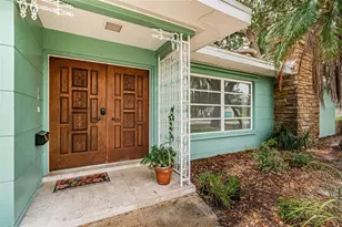 152 58th Ave S, Saint Petersburg, FL 33705 - Photo 3