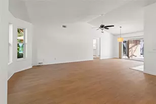 6618 Foxmoor Dr, Zephyrhills, FL 33542 - Photo 3