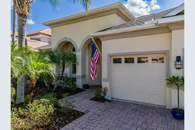 10537 Martinique Isle Drive, Tampa, FL 33647 - Photo 7