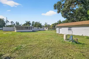 928 Valmar St, Brandon, FL 33511 - Photo 31