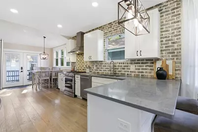 540 9th Avenue N, Saint Petersburg, FL 33701 - Photo 15