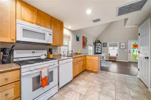 428 Milwaukee Ave, Dunedin, FL 34698 - Photo 9