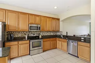 10144 Arbor Run Dr, Tampa, FL 33647 - Photo 15
