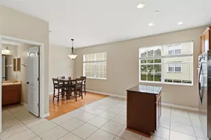 10144 Arbor Run Dr, Tampa, FL 33647 - Photo 19