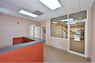 6953 E Fowler Avenue, Temple Terrace, FL 33617 - Photo 9