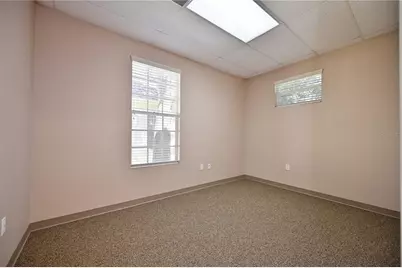 6953 E Fowler Avenue, Temple Terrace, FL 33617 - Photo 17