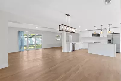 1905 S West Shore Boulevard, Tampa, FL 33629 - Photo 11