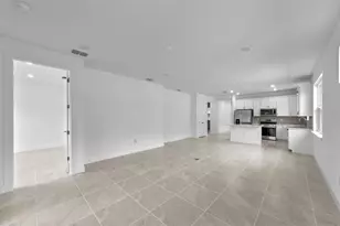 1604 Tavira Pl, Englewood, FL 34223 - Photo 11
