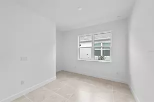 1604 Tavira Pl, Englewood, FL 34223 - Photo 21