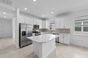 1604 Tavira Pl, Englewood, FL 34223 - Photo 9