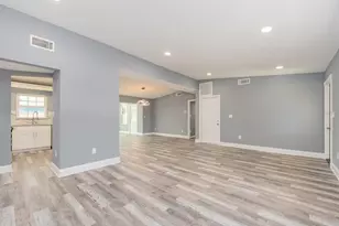 1596 S Evergreen Ave, Clearwater, FL 33756 - Photo 5