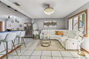 226 Maple Ave, Palm Harbor, FL 34684 - Photo 13