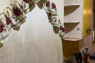 1510 NW 70th St, Miami, FL 33147 - Photo 15