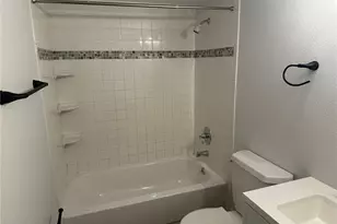 10453 Carrollbrook Cir, Tampa, FL 33618 - Photo 13