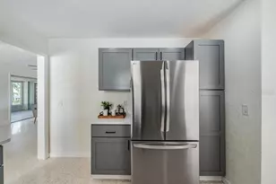 11305 5th St E, Treasure Island, FL 33706 - Photo 11