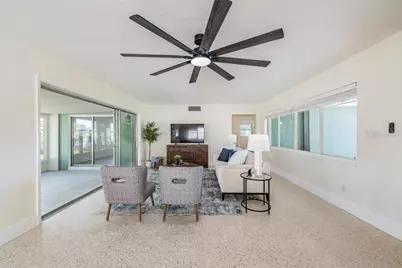 11305 5th Street E, Treasure Island, FL 33706 - Photo 7