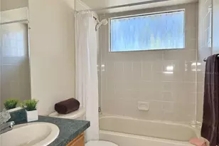 5001 Whiteway Dr, Tampa, FL 33617 - Photo 19