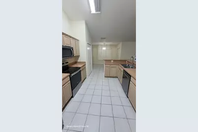 11028 Versailles Boulevard, Clermont, FL 34711 - Photo 3