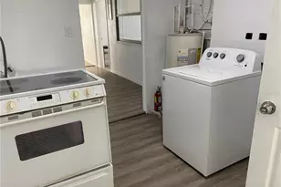 3950 45th Ave N, Saint Petersburg, FL 33714 - Photo 45