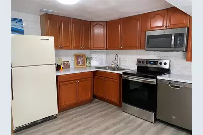 3950 45th Avenue N, Saint Petersburg, FL 33714 - Photo 25