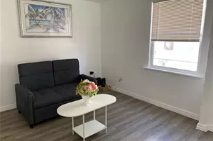 3950 45th Ave N, Saint Petersburg, FL 33714 - Photo 11