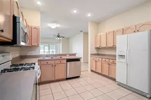 1837 Ravenridge St, Wesley Chapel, FL 33543 - Photo 7