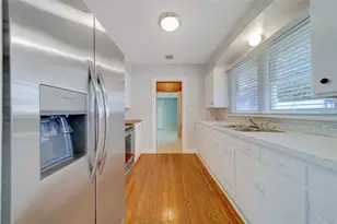 810 2nd Ave NW, Largo, FL 33770 - Photo 17