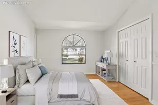 3225 Pine Club Dr, Plant City, FL 33566 - Photo 11