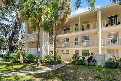 821 Patricia Avenue #202, Dunedin, FL 34698 - Photo 3