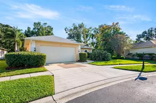 3045 Crest Dr, Clearwater, FL 33759 - Photo 5