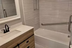 101 W Lemon St, Tarpon Springs, FL 34689 - Photo 11