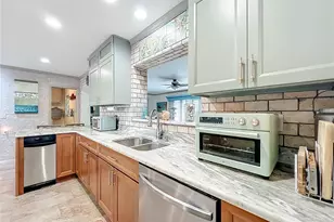 2160 N Watersedge Dr, Crystal River, FL 34429 - Photo 23