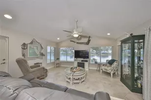 1928 E View Dr, Sun City Center, FL 33573 - Photo 15