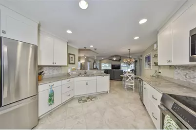 1928 E View Drive, Sun City Center, FL 33573 - Photo 13