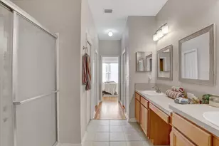 31034 Whitlock Dr, Wesley Chapel, FL 33543 - Photo 23