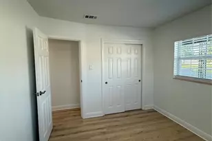 2924 W Braddock St, Tampa, FL 33607 - Photo 11