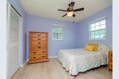 7755 39th Avenue N, Saint Petersburg, FL 33709 - Photo 17