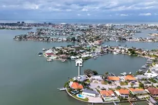 7800 4th Ave S, Saint Petersburg, FL 33707 - Photo 15