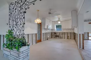 7800 4th Ave S, Saint Petersburg, FL 33707 - Photo 31