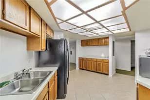 5940 Pelican Bay Plaza S, Gulfport, FL 33707 - Photo 37