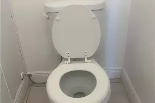 7604 La Mesita Ct, Tampa, FL 33615 - Photo 5