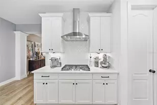 5435 Silver Sun Dr, Apollo Beach, FL 33572 - Photo 15