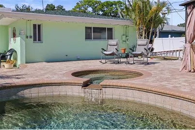 55 Valencia Drive, Dunedin, FL 34698 - Photo 9