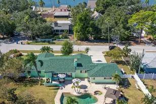55 Valencia Dr, Dunedin, FL 34698 - Photo 61