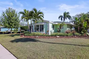 55 Valencia Dr, Dunedin, FL 34698 - Photo 39