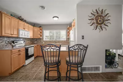 55 Valencia Drive, Dunedin, FL 34698 - Photo 5